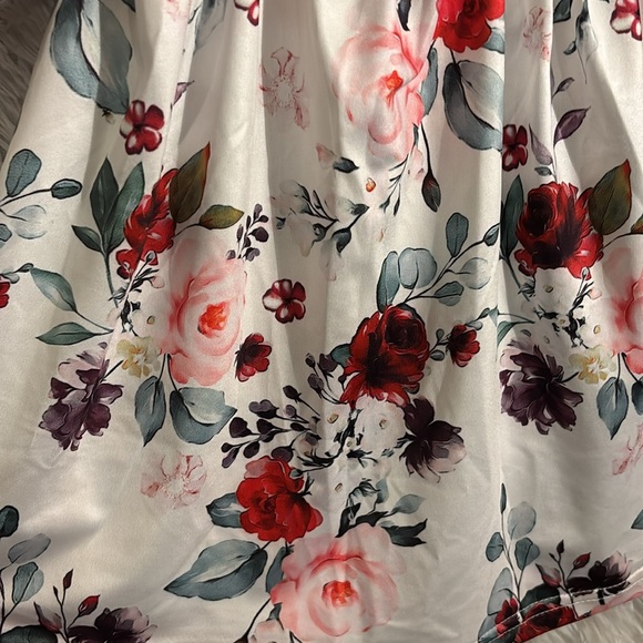 NWT Long sleeve dress Size 3T - Picture 3 of 6